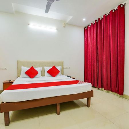 Hotel O Platinum Inn Nayagaon Exteriér fotografie