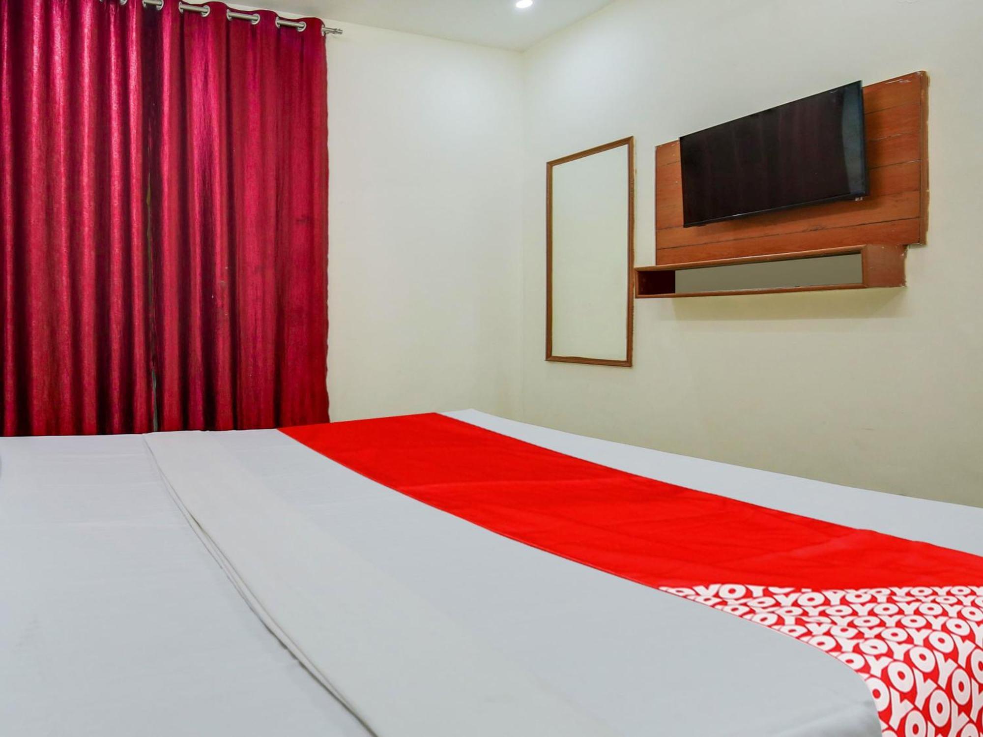 Hotel O Platinum Inn Nayagaon Exteriér fotografie